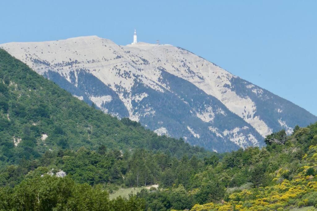 Appartement La Vue Est Belle à Montbrun-les-Bains Extérieur photo