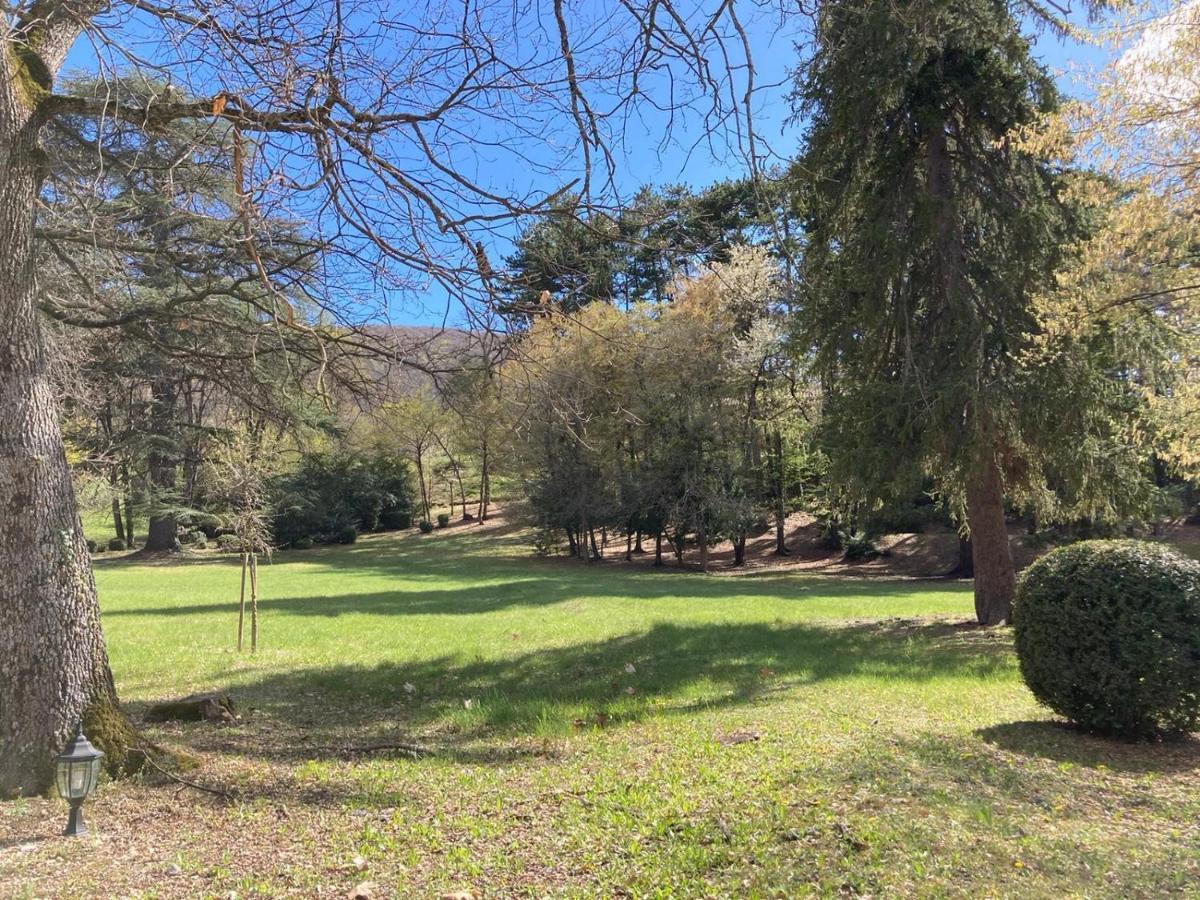 Appartement La Vue Est Belle à Montbrun-les-Bains Extérieur photo