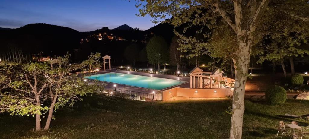 Appartement La Vue Est Belle à Montbrun-les-Bains Extérieur photo